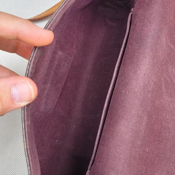 LOUIS VUITTON Favorite MM Monogram Bag - Picture 15 of 16